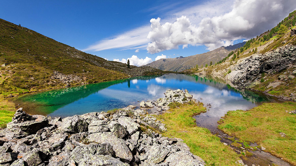 Fitnessurlaub in Österreich - Wandern am See Hotel 4 Jahreszeiten Pitztal - Fitnessreisen für Reiseathleten