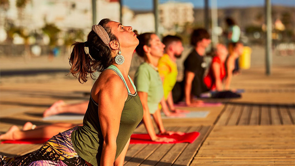 Beach Bootcamps - Strand Workout - Fitnessurlaub Teneriffa - Fitnessreisen für Reiseathleten Beach Bootcamps - Beach Workout - Fitness Holidays Tenerife - Fitness Travel for Travelling Athletes