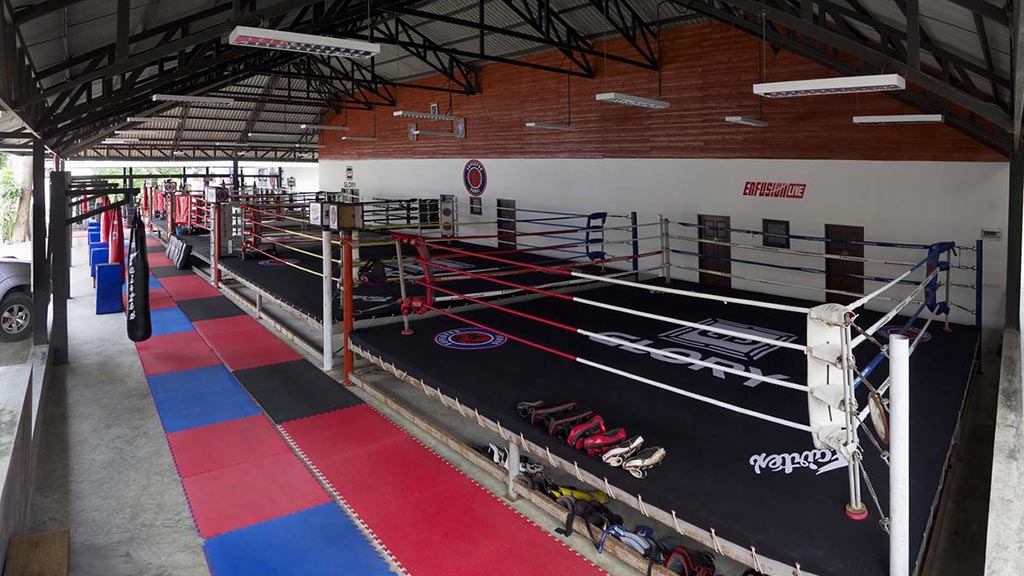 Superpro Koh Samui-Muay ThaiFitness Urlaub Reiseathleten