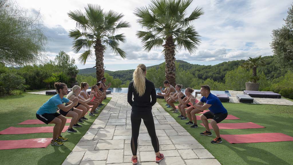 Fitness classes on the beach &amp; in the villa- Barcelona Bootcamp - Fitness vacation for Travelling Athletes in Barcelona, Spain