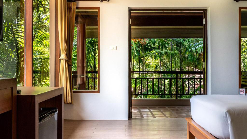 Baan Chaweng Beach Resort & SPA - Fitness Retreat Thailand - SuperPro Samui - Fitness Vacation Koh Samui - Fitness Travel for Travelling Athletes