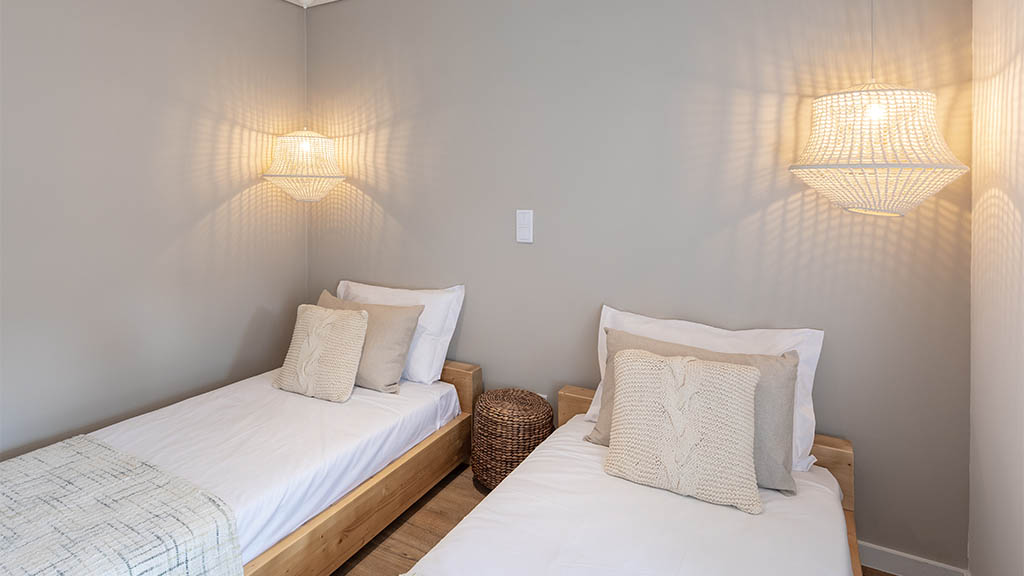 Doppelzimmer - Twin Room - Surfcamp Ericeira - Fitnessurlaub für Reiseathleten