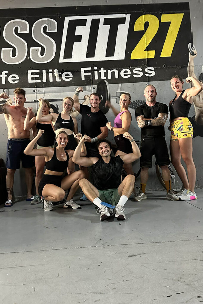 CrossFit27-Basispaket-an-der-Costa-Adeje-Outdoor-Coaching-CrossFit27-WoD-Group-Shot-Fitness-holidays-Tenriffa-Fitnessurlaub-Spanien-Reiseathleten