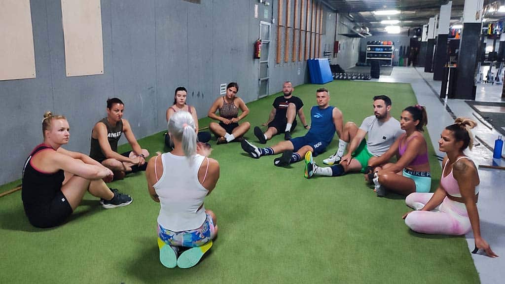 Reiseathleten-Coaching-Session-mit-Anna-Donauer-Fitnessurlaub-auf-Teneriffa-Fitnessreise-für-Reiseathleten