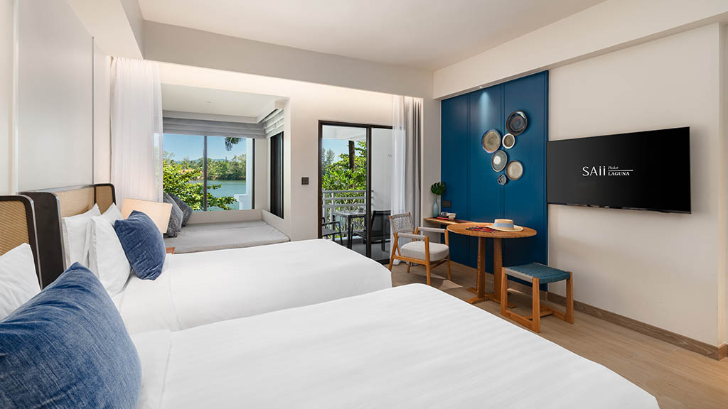 Traumhaftes-Saii-Laguna-Resort-meets-Bangtao-Muay-Thai-MMA-Fitness-Camp-in-Phuket-Trainiere-mit-den-Hickmann-Brothers-Balkon-View-Zimmer-Fitnessurlaub-Phuket-Thailand-Fitness-Holidays-Phuket-Thailand-Fitness-Vacation-Phuket-Thailand-Fitnessurlaub-fuer-Reiseathleten