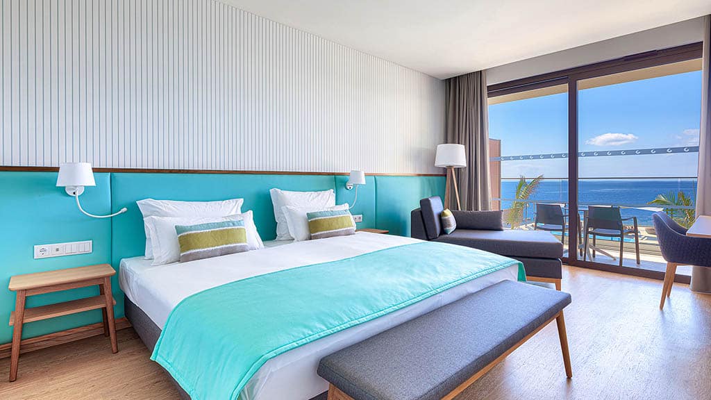 Fitnessurlaub-Sentido-Galoresort-Fitness-Relax-Aktiv-Urlaub-in-Madeira-Fitness-Holiday-Sentido-Galomar-Zimmer-Quatro-mit-Meerblick-Fitnessreise-Reiseathleten-Madeira