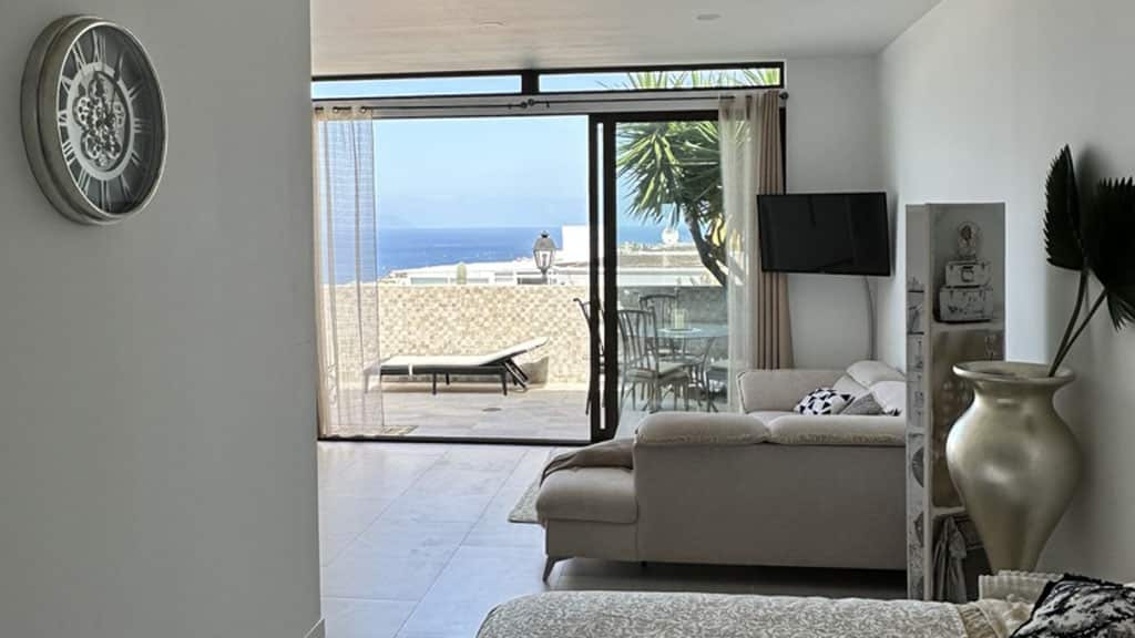 Superior Apartment - Tenerife Fitness Vacation - Fitness Holiday in Tenerife - Villa Vibes - Travelling Athletes