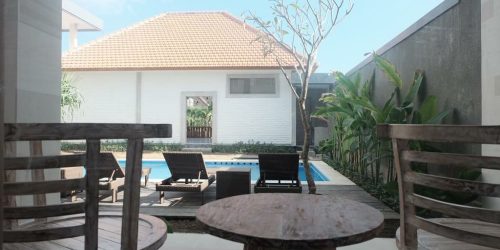 Berawa Dini Guest House - Your Hotel in Bali - Fitness Vacation Canggu - Fitness Trip Bali - Fitness Vacation for Travelling Athletes