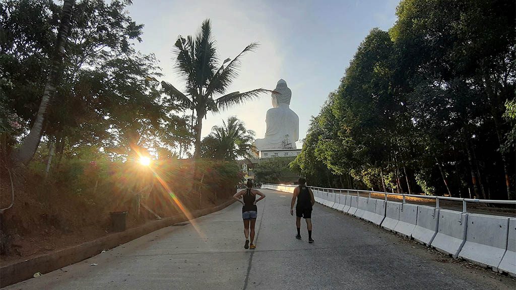 Fitness-Yoga-&-Recreation-in-Phuket-Titan-Fitness-Camp-Big-Buddha-Run-in-the-Morning-Fitness-holidays-Thailand-Fitness-Vacation-Phuket-TravelingTravelling Athletes