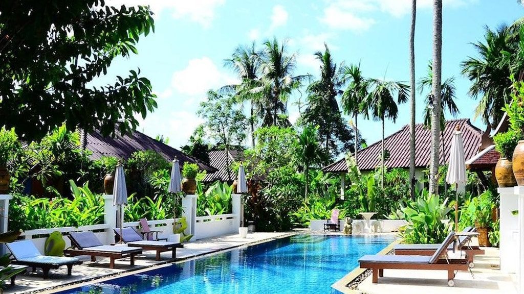 Cocoville-Resort-Phuket-Titan-Fitness-Camp-Fitness-Vacation-Beach-Bootcamp-Pool-Garden-Area-Fitness-Holidays-Thailand-Fitness-Travel-Phuket-for-Traveling-Athletes-TravelingTravelling Athletes