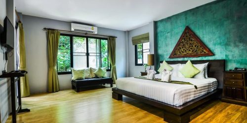 Cocoville-Resort-Deluxe-Room-Phuket-Titan-Fitness-Camp-Fitness-Vacation-Beach-Bootcamp-Pool-Fitness-Holidays-Thailand-Fitness-Travel-Phuket-for-Traveling-Athletes-TravelingTravelling Athletes