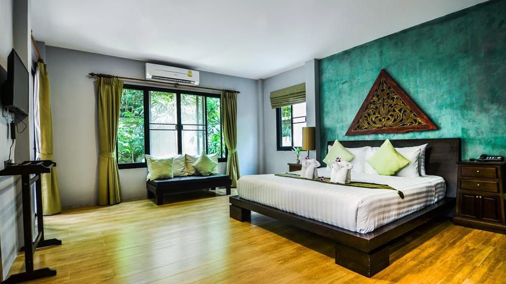Cocoville-Resort-Deluxe-Room-Phuket-Titan-Fitness-Camp-Fitness-Vacation-Beach-Bootcamp-Pool-Fitness-Holidays-Thailand-Fitness-Travel-Phuket-for-Traveling-Athletes-TravelingTravelling Athletes