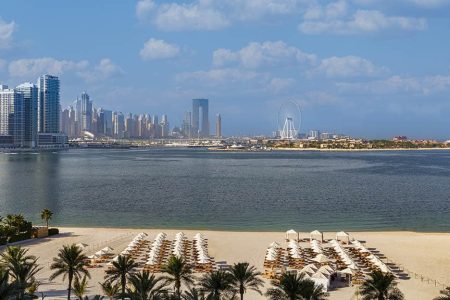 Fairmont The Palm_Dubai with Travelling Athletes _Beach - Fitness Holiday Dubai - Fitness Holiday Dubai