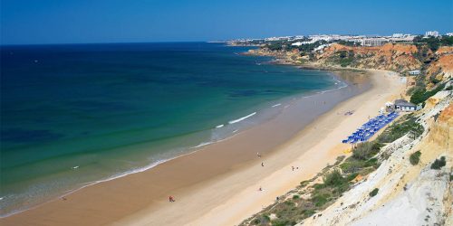 Falesia Beach Algarve Portugal - Pine Cliffs Resort - Fitnessurlaub Portugal für Reiseathleten