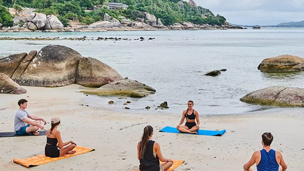 Baan-Chaweng-Fitness-Retreat-Sea-Mountains-Sandy-Beach-Pool-Relax-Relaxation-Yoga-on-the-beach-Healthy-Thailand-SuperPro-Samui-Fitness-Vacation-Koh-Samui-Fitness-Holiday-TravelingTravelling Athletes