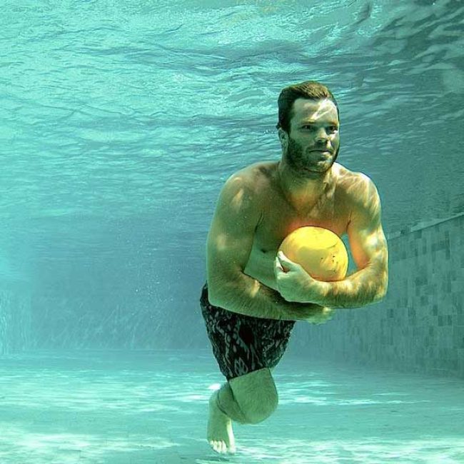 Fitness Pool - Komune Resort & Beach Club in Bali - Fitness vacation in Bali for Travelling Athletes