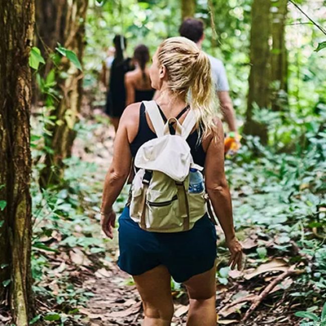 Baan-Chaweng-Fitness-Retreat-Sea-Mountains-Sandy-Beach-Indoor-Outdoor-Fitness-&-Activities-Healthy-Hiking-Jungle hike-Leisure Activities-Thailand-SuperPro-Samui-Fitness-Vacation-Koh-Samui-Fitness-Holiday-TravelingTravelling Athletes
