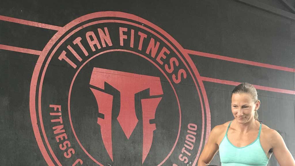 HIIT-Workout-Coach-Trainer-Bodyweight-Training-Group-class-Community-Personal-Training-Titan-Fitness-Camp-Chalong-Fitness-Vacation-Phuket-Fitness-Holiday-Thailand-TravelingTravelling Athletes