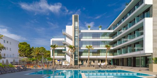 Copyright uses for H10 Hotels for sales and marketing promotions only.
