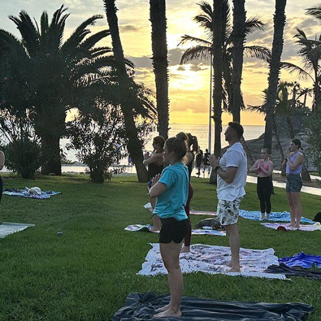 Hyrox Camp Tenerife - Sunset Yoga - Travelling Athletes Retreat - Fitness Vacation Tenerife