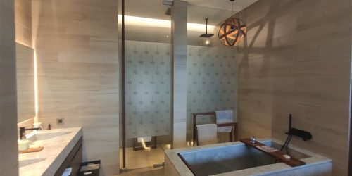 Beachfront Pool Suite - Fitness Vacation Bali - Komune Resort &amp; Beach Club Bali - Fitness Travelling Athletes for Travelling Athletes