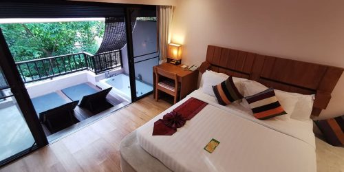 Jacuzzi Deluxe Suite - Mimosa Resort & SPA - Fitness Reise Koh Samui - Fitnessurlaub für Reiseathleten