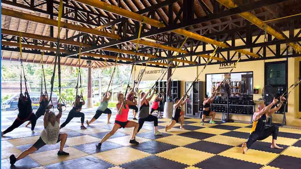 PhuketFit-Gruppenkurse-Ganzkörpertraining-TRX-Bodyweight Training-Fitness-Fitnessurlaub Phuket-Fitness Holiday Thailand-Fitnessurlaub fuer Reiseathleten