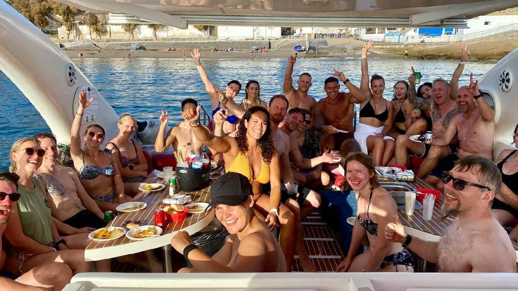 Travelling Athletes HYROX Camp 2024 - Training & Holiday with HYROX Professionals - Fitness Holidays in Tenerife - Fitness Holidays Tenerife, Spain - Fitness Vacation Tenerife - Fitness Vacation for Travelling Athletes
