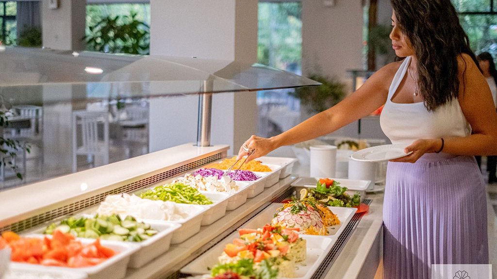 Buffet Restaurant - May Beach Hotel Kreta - Fitnessreise Kreta - Fitnessurlaub für Reiseathleten