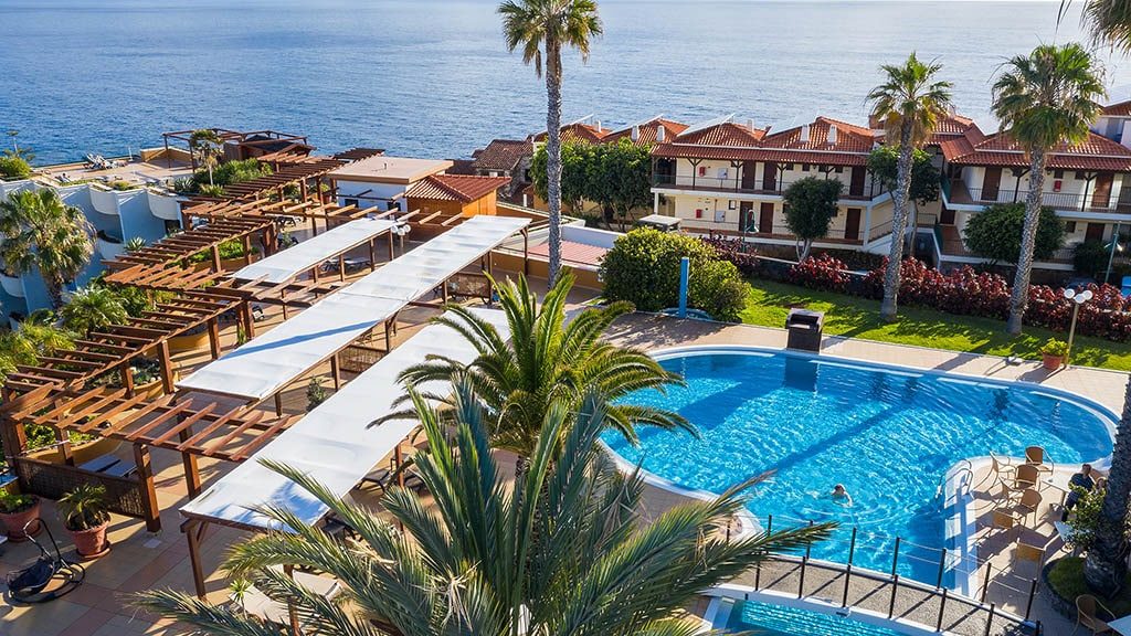 Fitnessurlaub-Sentido-Galoresort-Fitness-Relax-Aktiv-Urlaub-in-Madeira-Fitness-Holiday-Sentido-Sport-und-Wellness-Pool-Reiseathleten-Madeira