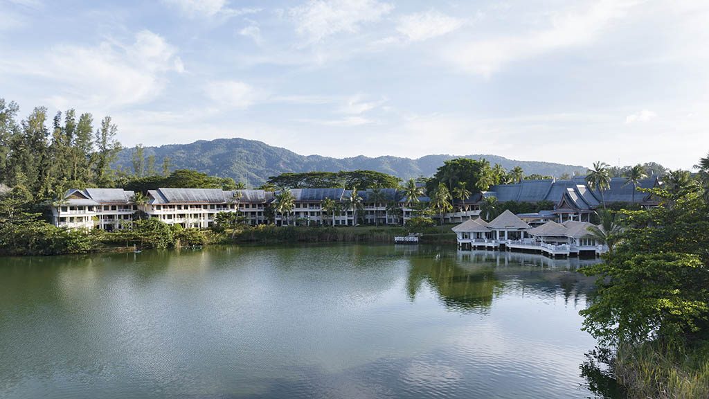 Traumhaftes-Saii-Laguna-Resort-meets-Bangtao-Muay-Thai-MMA-Fitness-Camp-in-Phuket-Trainiere-mit-den-Hickmann-Brothers-Lagoon-Fitnessurlaub-Phuket-Thailand-Fitness-Holidays-Phuket-Thailand-Fitness-Vacation-Phuket-Thailand-Fitnessurlaub-fuer-Reiseathleten