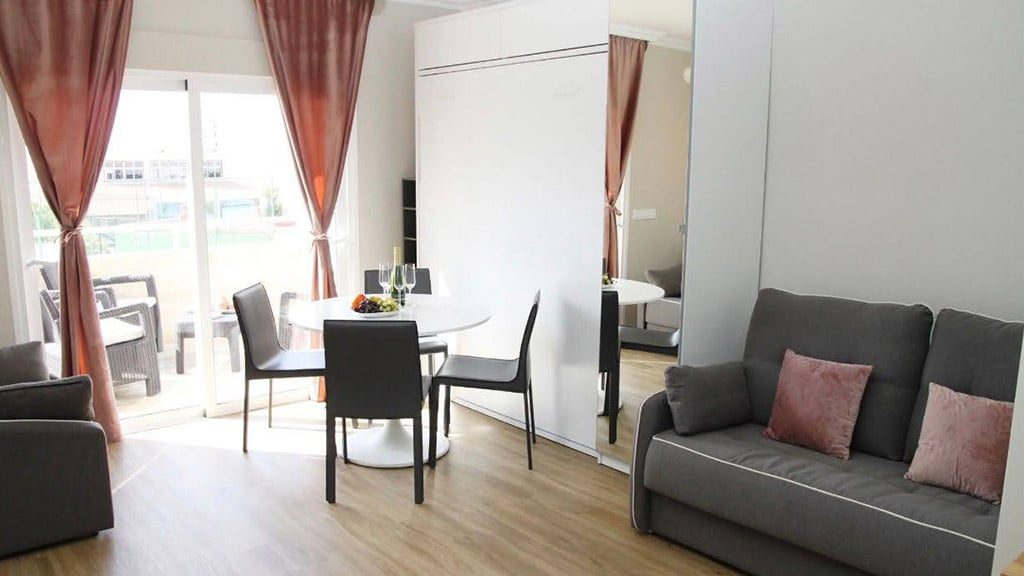Standard Apartment - Steve Coster Fitness - Fitness Tours for Travelling Athletes