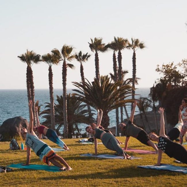 Sunset Yoga Teneriffa - Mili - Fitnessreise Teneriffa - Reiseathleten