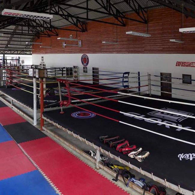 Superpro Koh Samui-Muay ThaiFitness Vacation Travelling Athletes