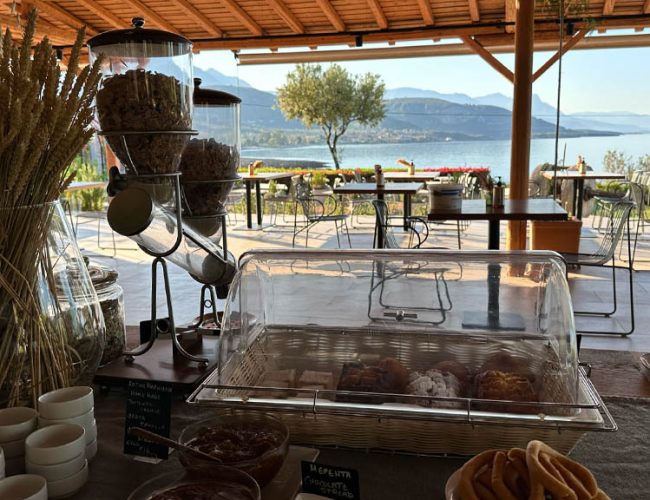 Breakfast Buffet - Unboxed Greece - Fitnessurlaub Griechenland - Fitnessreise Griechenland - Fitnessreise für Reiseathleten