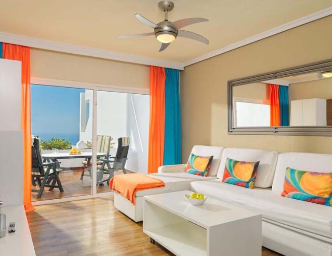 Regency Torviscas Apartments- Wohnzimmer - Fitness Urlaub auf Teneriffa - Fitnessreisen mit Reiseathleten