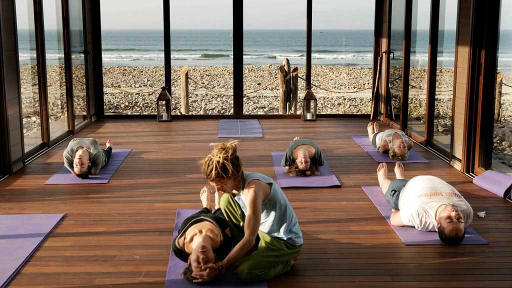 Yoga - Paradis Plage Surf Yoga &amp; Spa Resort - Fitness vacation with Travelling Athletes - Morocco Plage